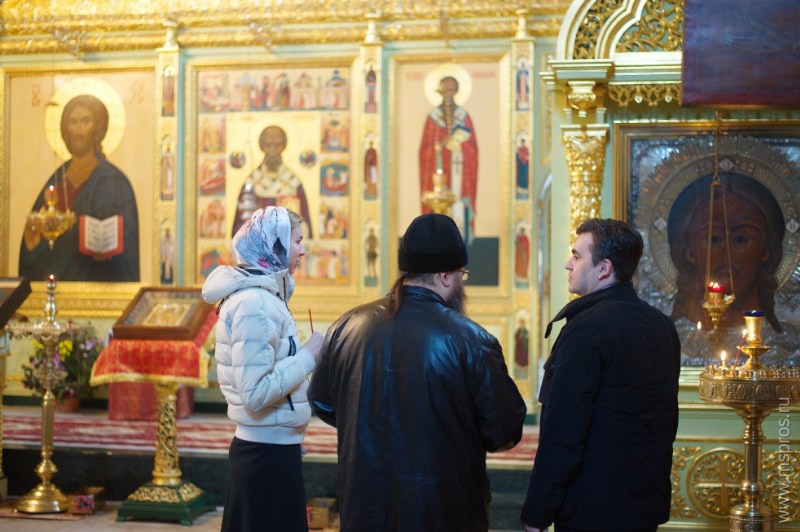 Станислав Воскресенский посетил шуйские монастыри