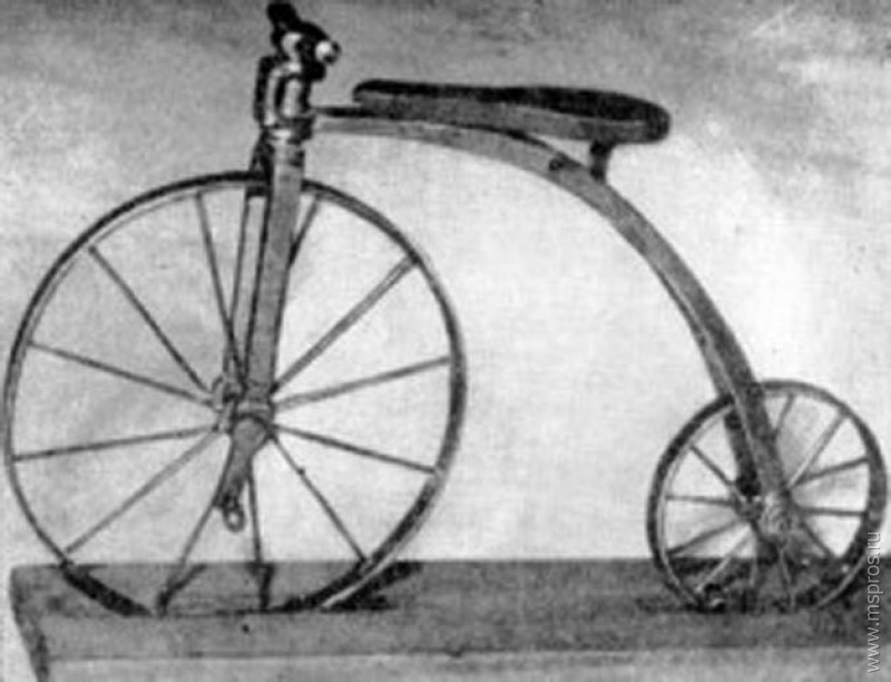 За изобретение велосипеда выпороли розгами