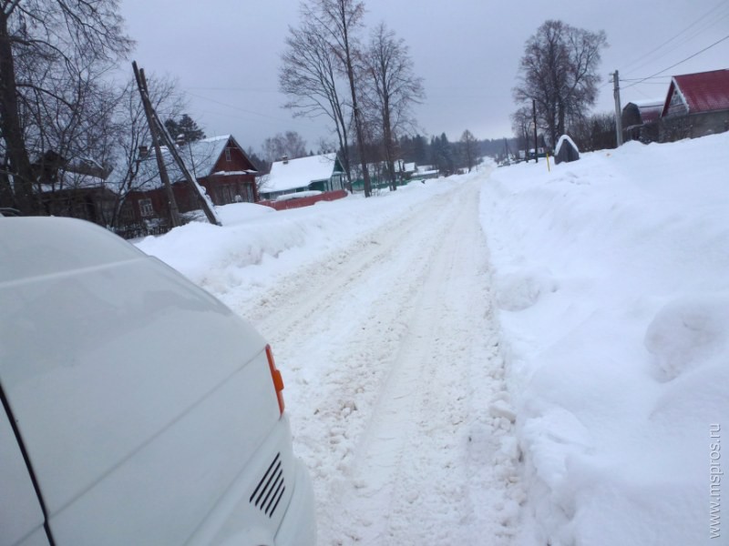 Зимние дороги на селе: как проехать, как пройти?