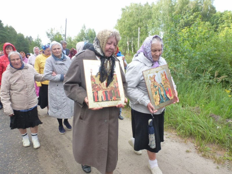 В деревне Остапово состоялся крестный ход