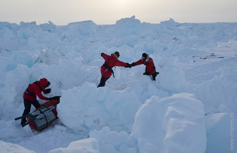 10 лет лыжному походу на Северный полюс